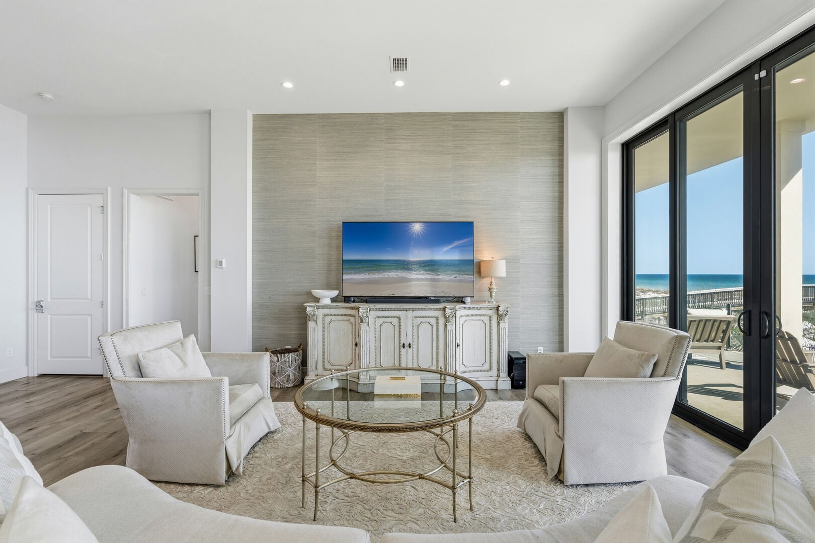 Honeysuckle Blue photo 9