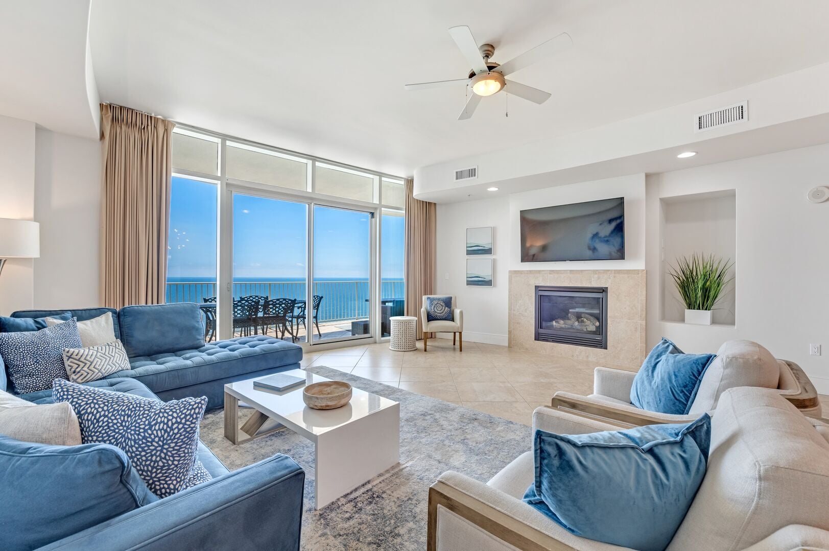 Turquoise Place Unit 1805D photo 7