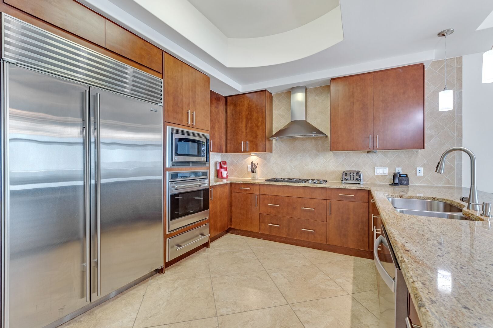 Turquoise Place Unit 1805D photo 3