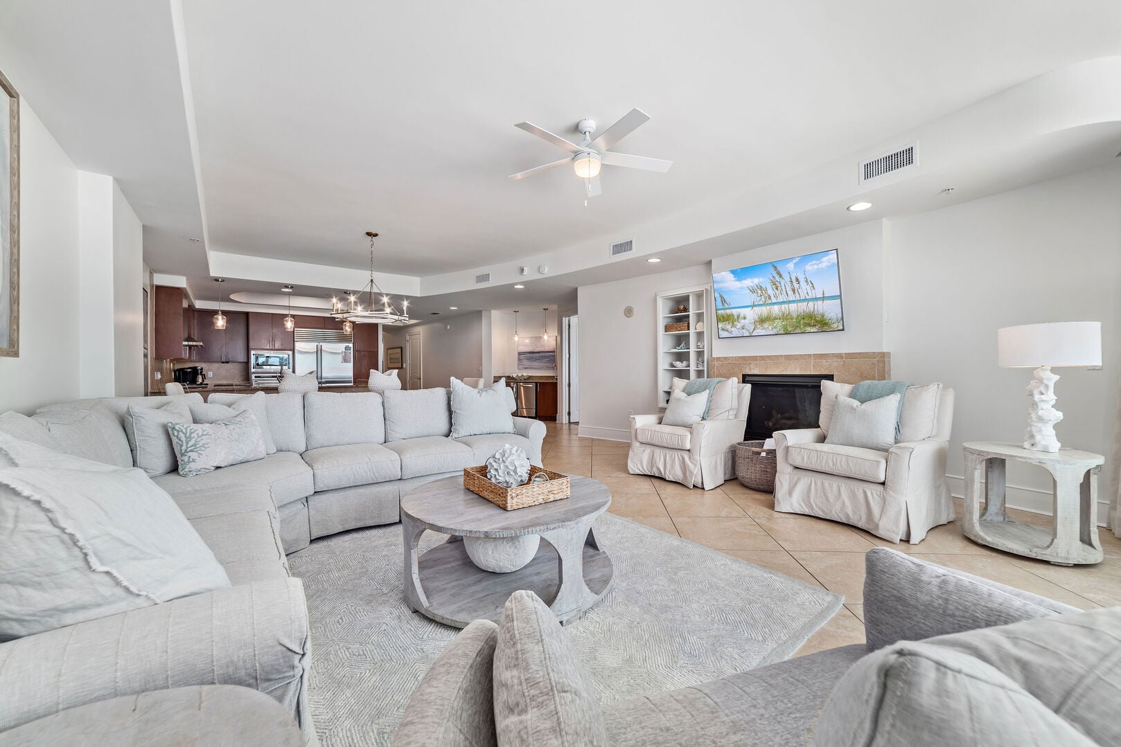 Turquoise Place Unit 802D photo 10