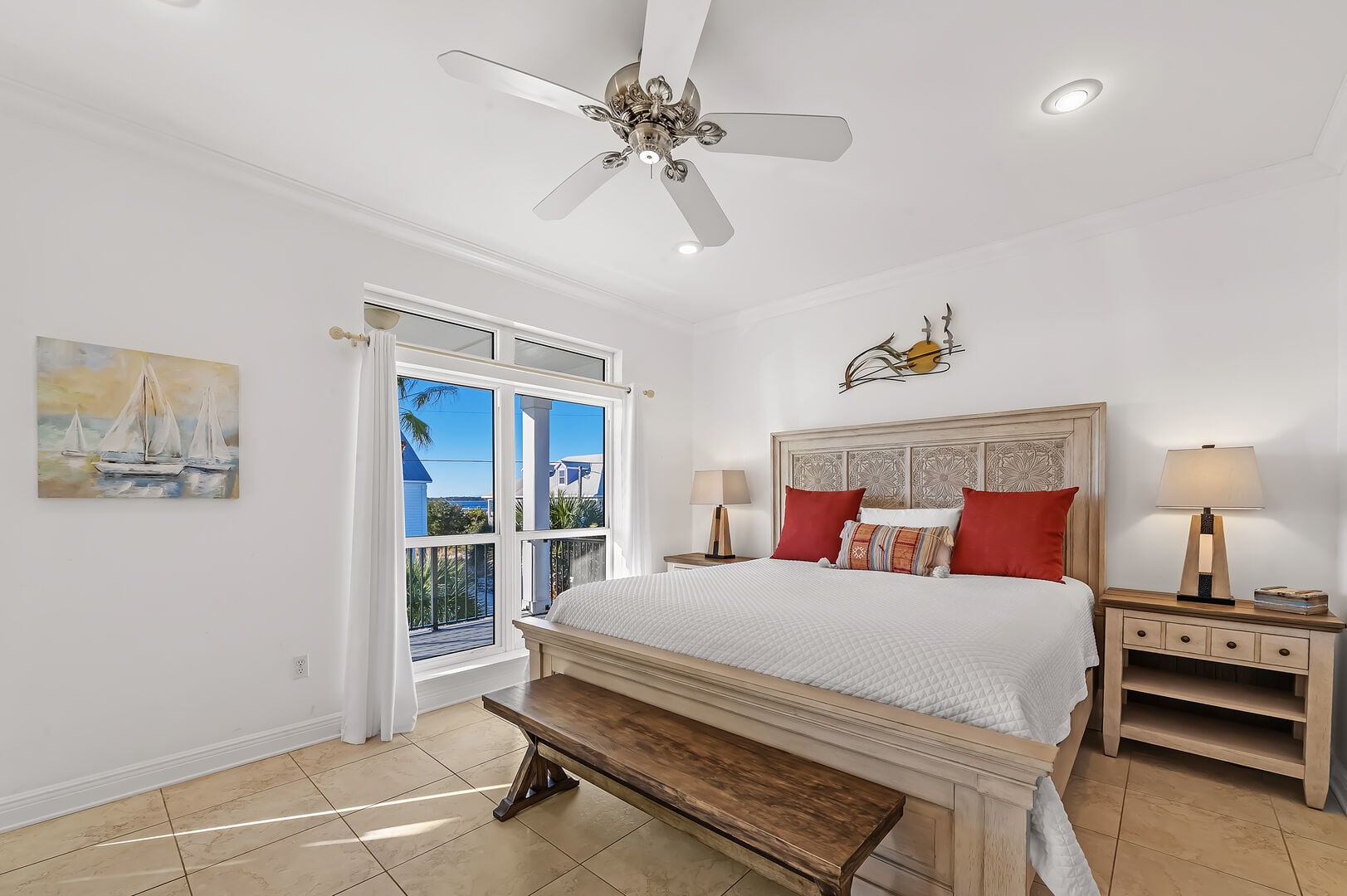 Family Tides Beach House photo 5