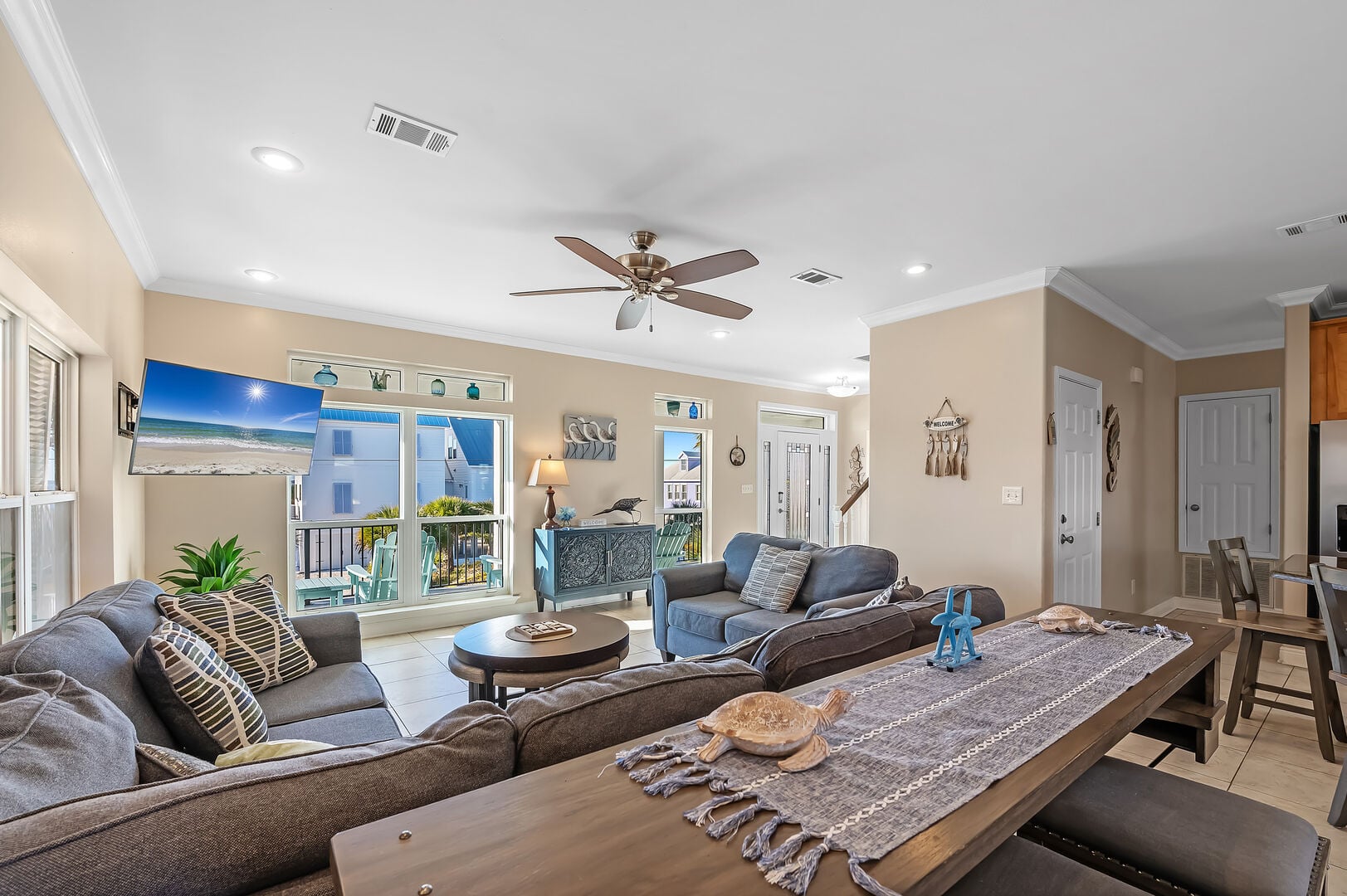 Family Tides Beach House photo 8